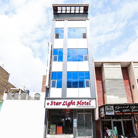 Vaccinated Staff - OYO 71693 Starlight Hotel Gangānagar Exterior foto